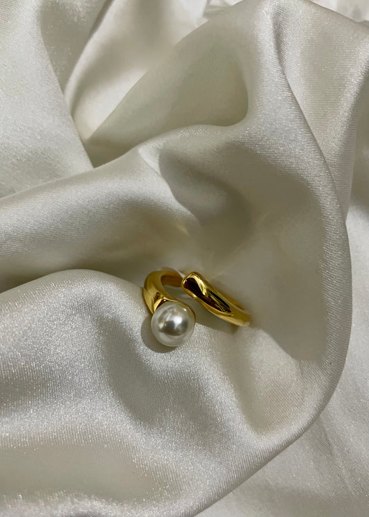 Pearl ring