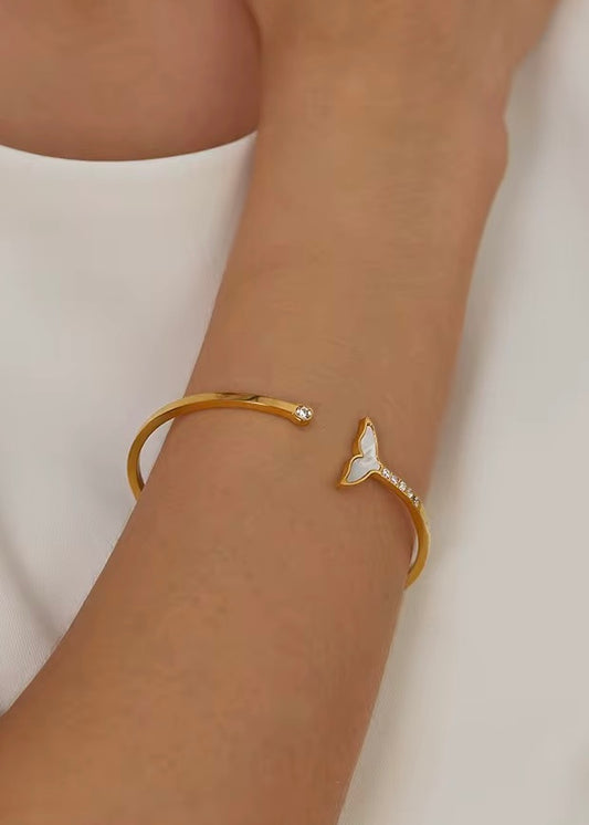 Mermaid tail bracelet