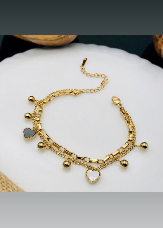 Heart charms bracelet