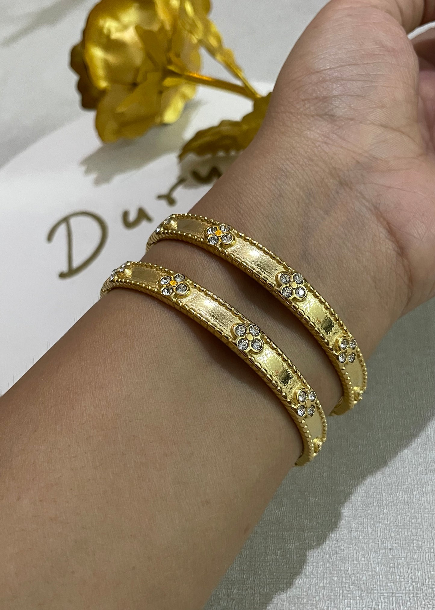 Clover sparkle bracelet