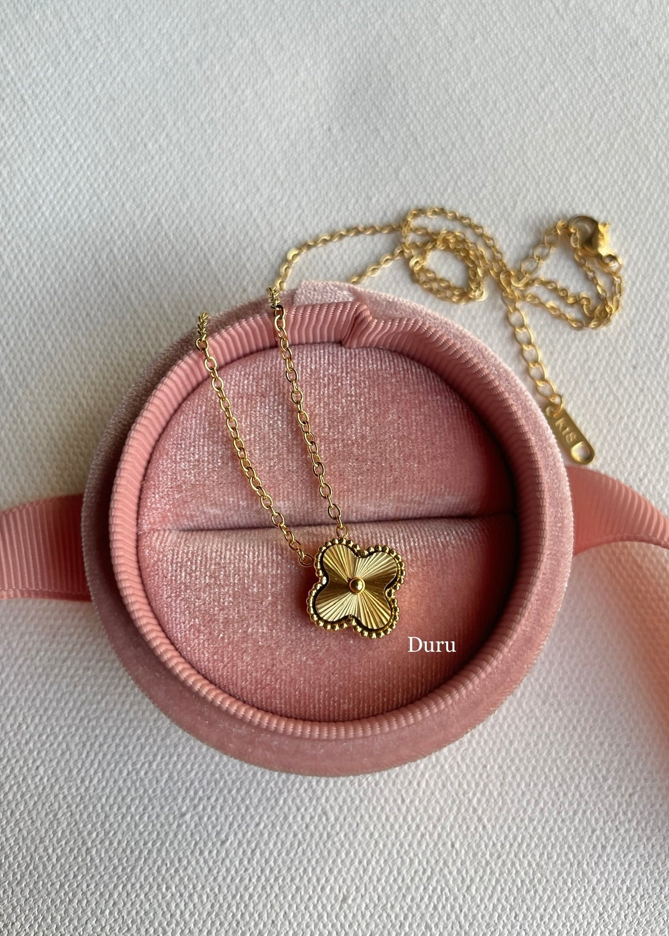 Clover necklace