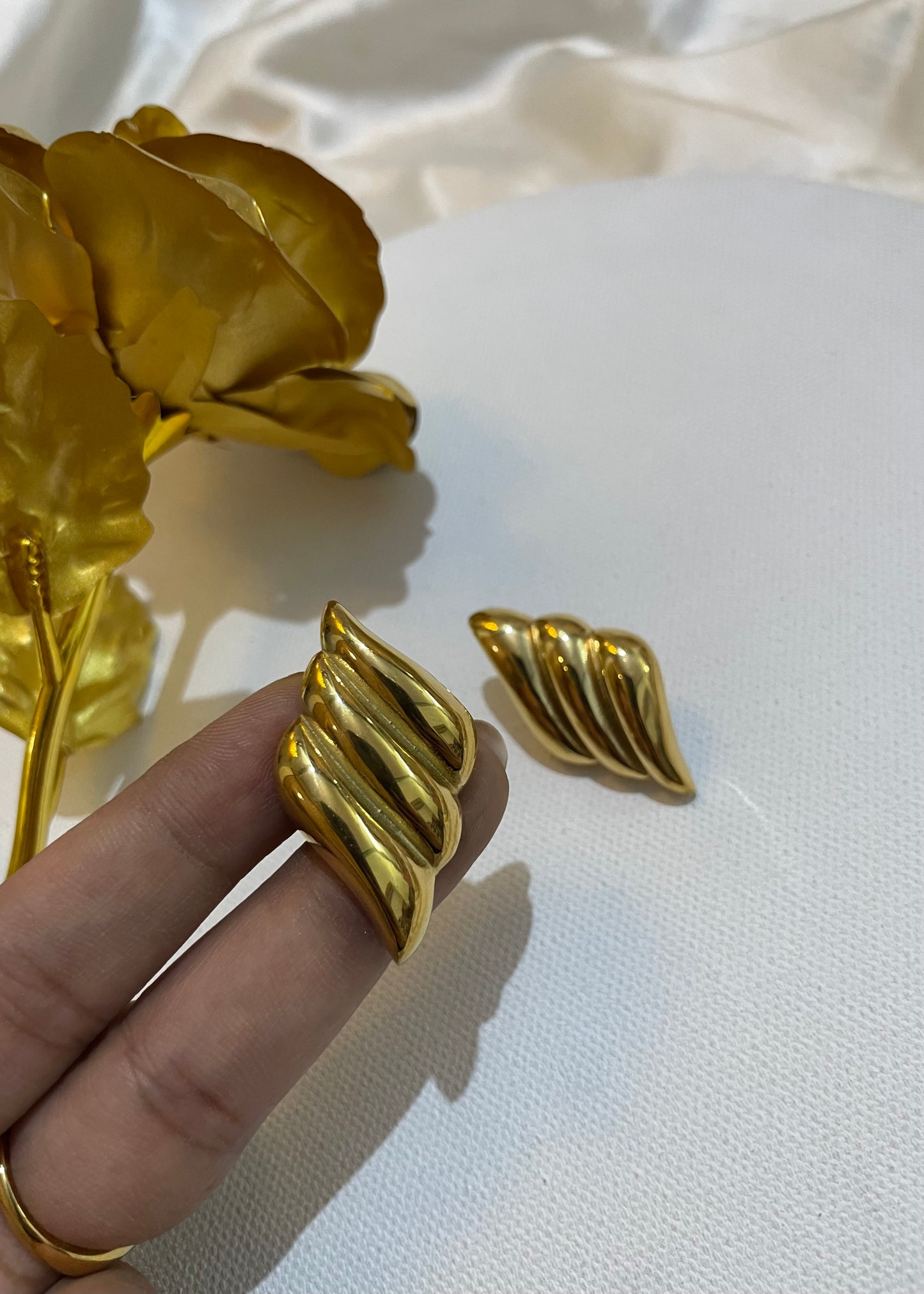Croissant earrings