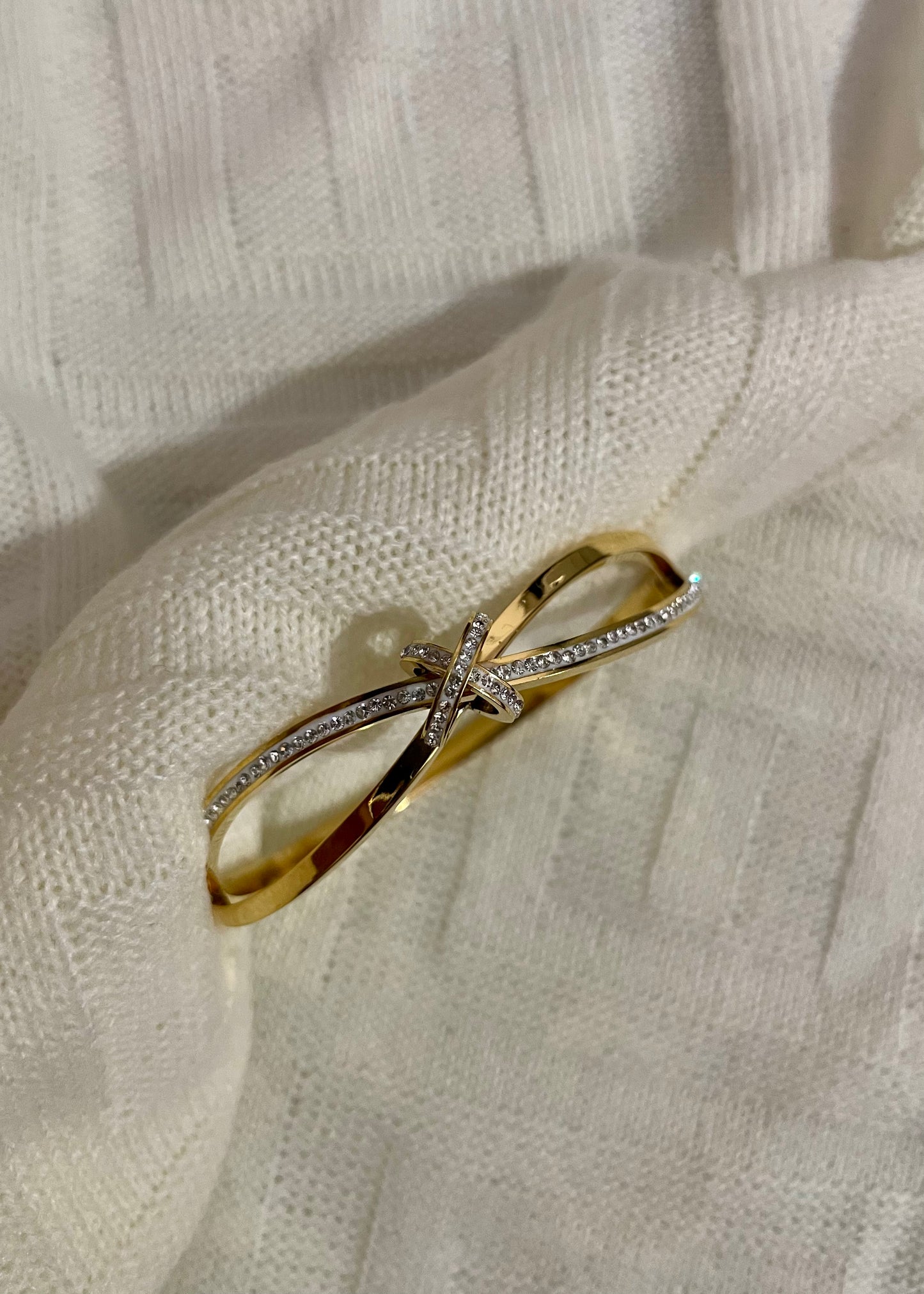 Elegant knot bracelet(Gold)