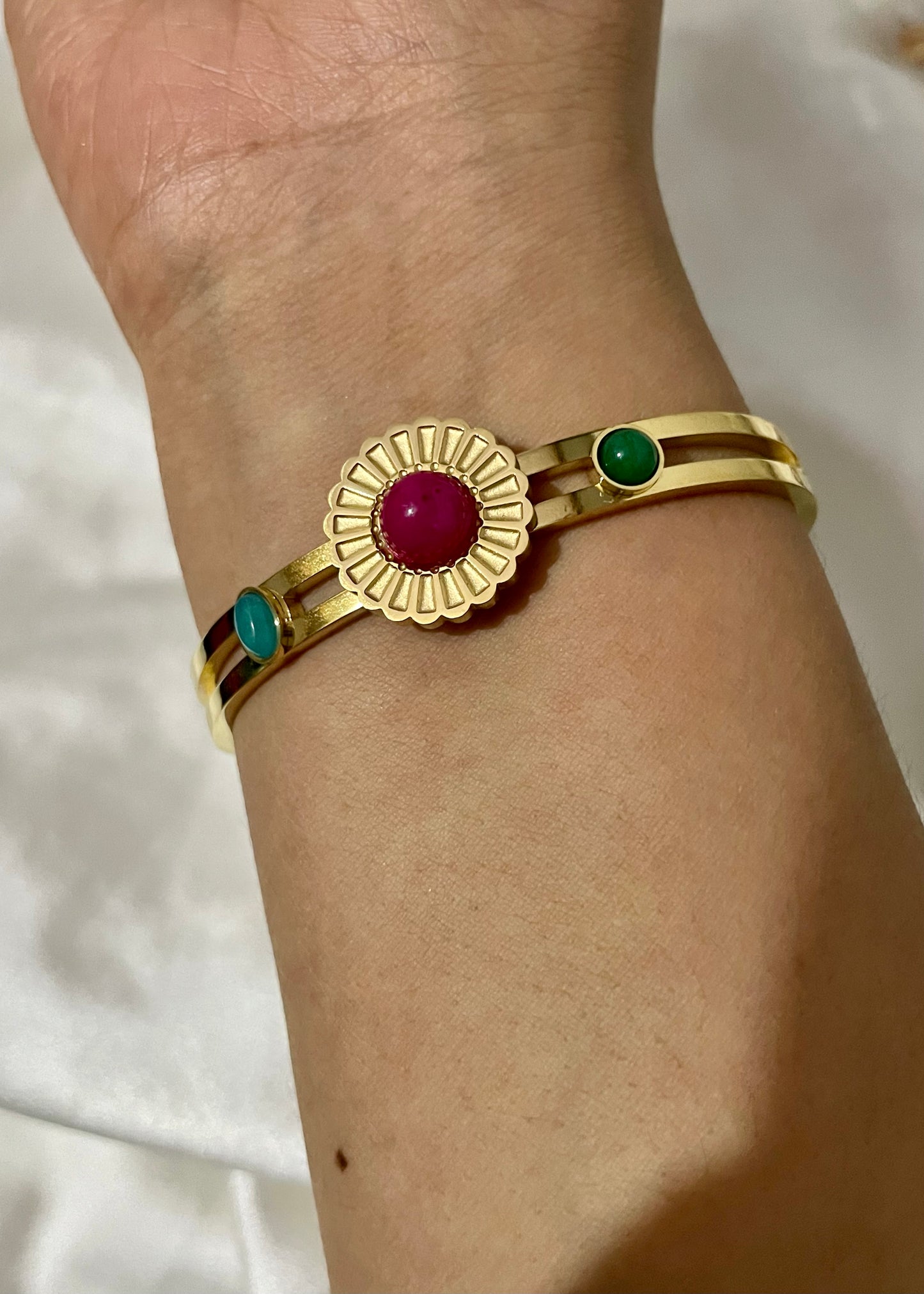 Gem fusion bracelet