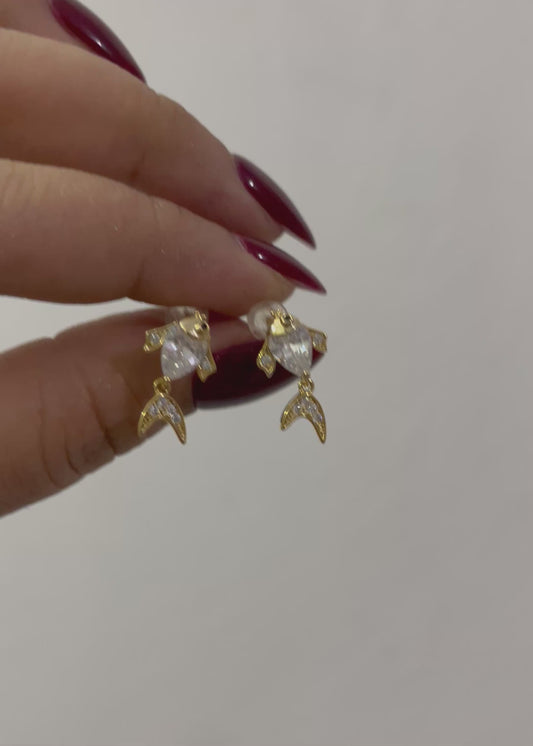 Mini fish earrings